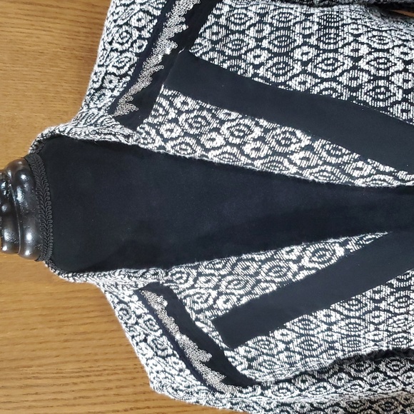 Chicos black white tweed style open front blazer chain fringe details - Picture 4 of 9